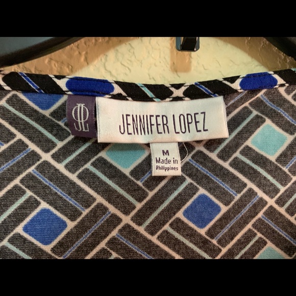 Jennifer Lopez Patterned Shirt - Picture 7 of 7